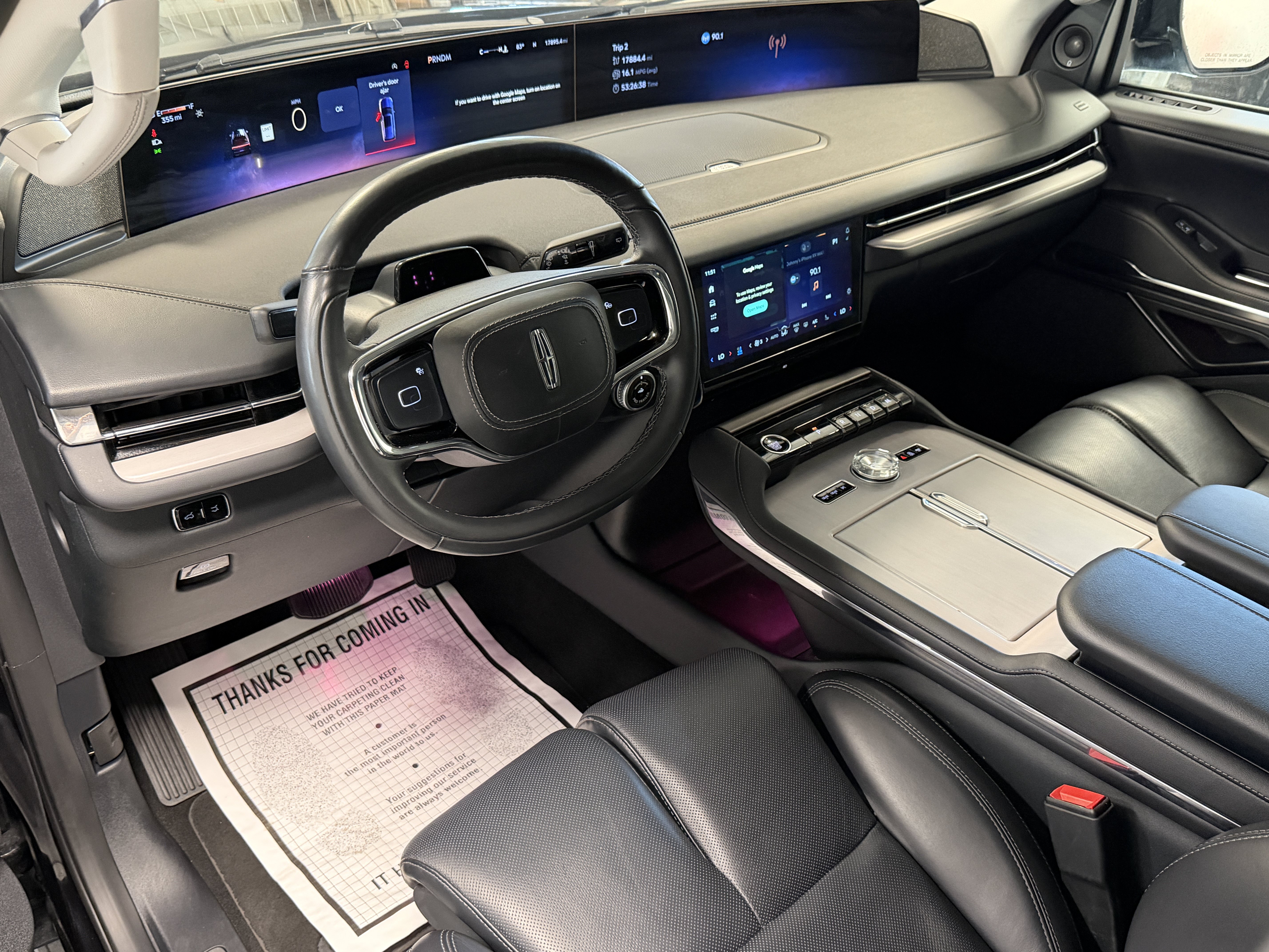 Used 2025 Lincoln Navigator L Reserve AWD/4WD image 4