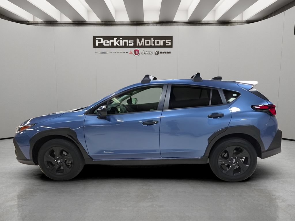 Used 2024 Subaru Crosstrek 2.0i w/ Crosstrek Mirror Package AWD/4WD image 2