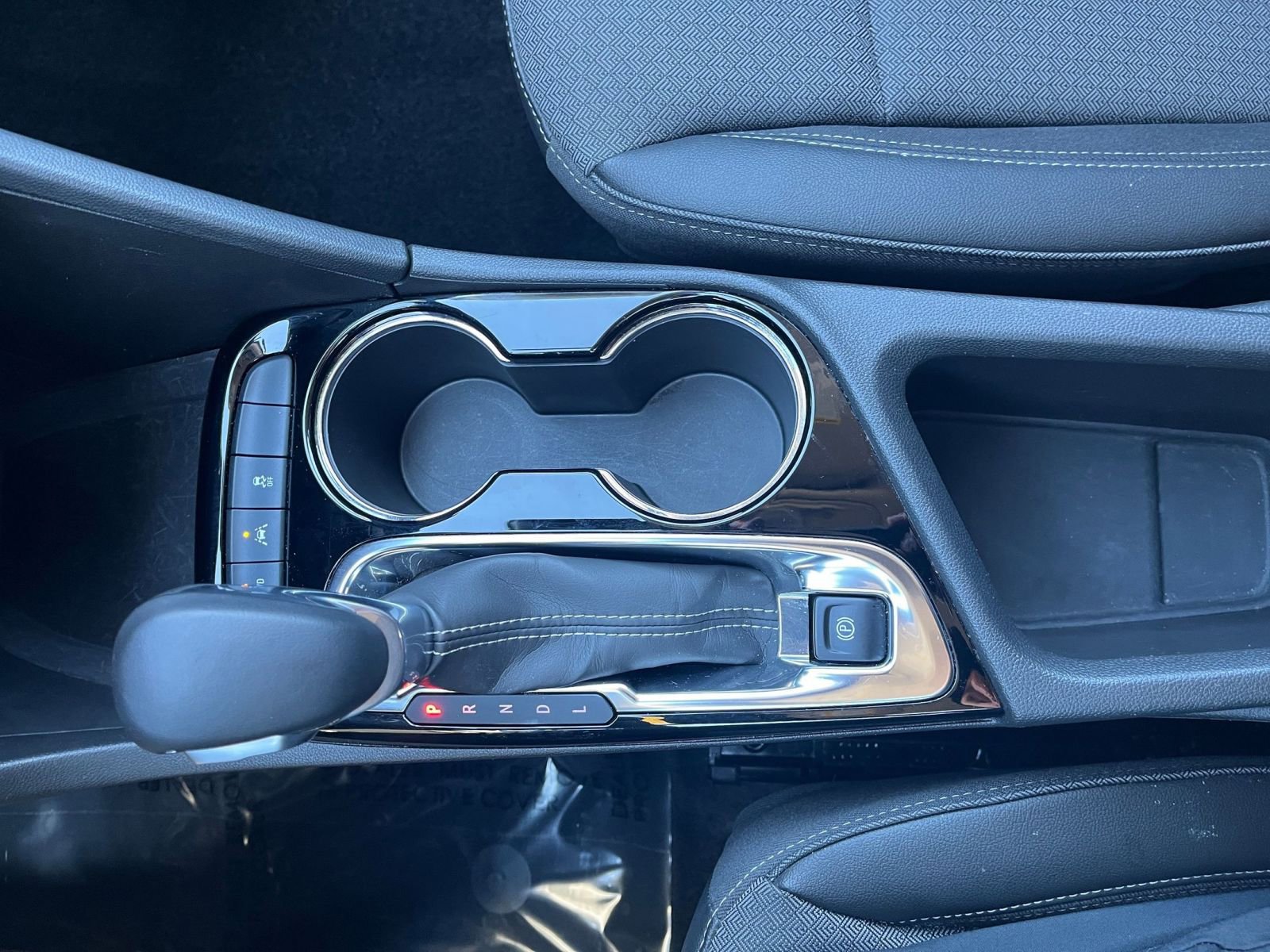 Used 2025 Buick Encore GX Preferred image 36