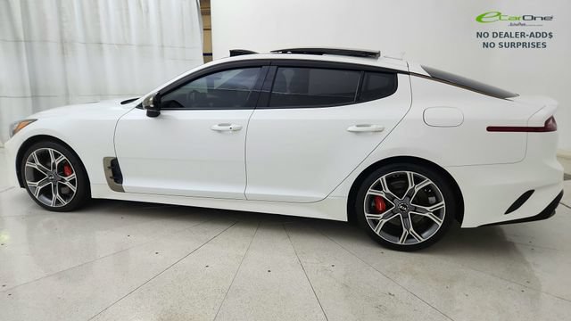 Used 2020 Kia Stinger GT2 AWD/4WD image 11