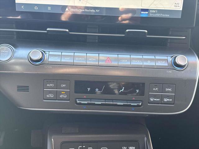 Used 2025 Hyundai Kona Limited image 30