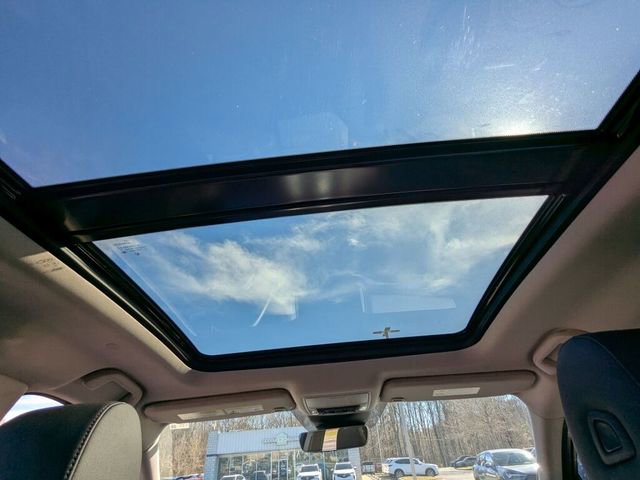 Certified 2025 Acura MDX SH-AWD image 19