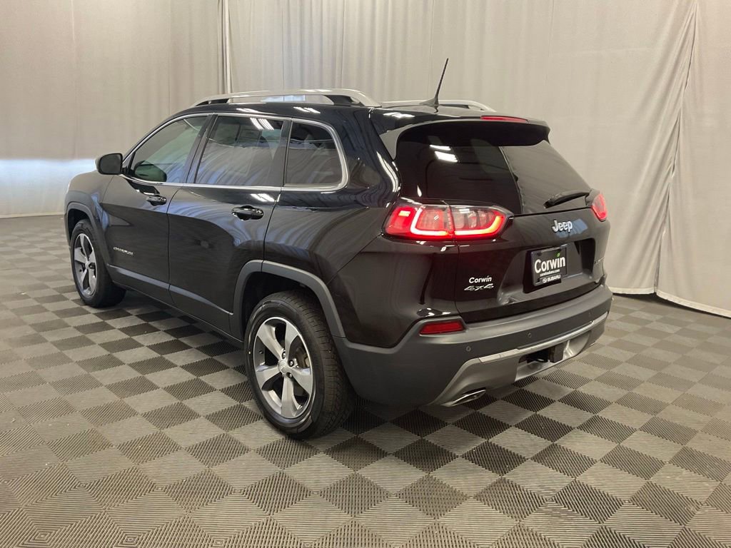 Used 2019 Jeep Cherokee Limited w/ Trailer Tow Group AWD/4WD image 4