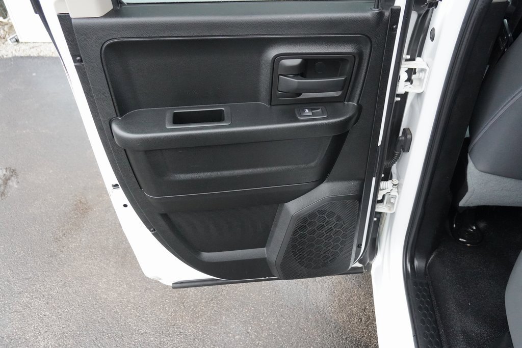 Used 2019 RAM 1500 Tradesman w/ Chrome Appearance Group image 26