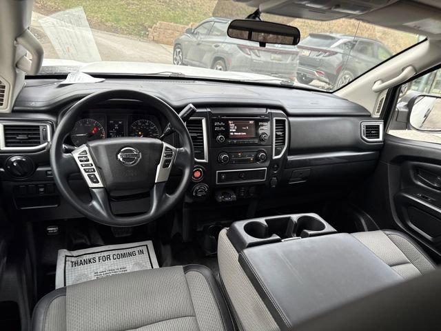 Used 2018 Nissan Titan S w/ S Utility Package image 12