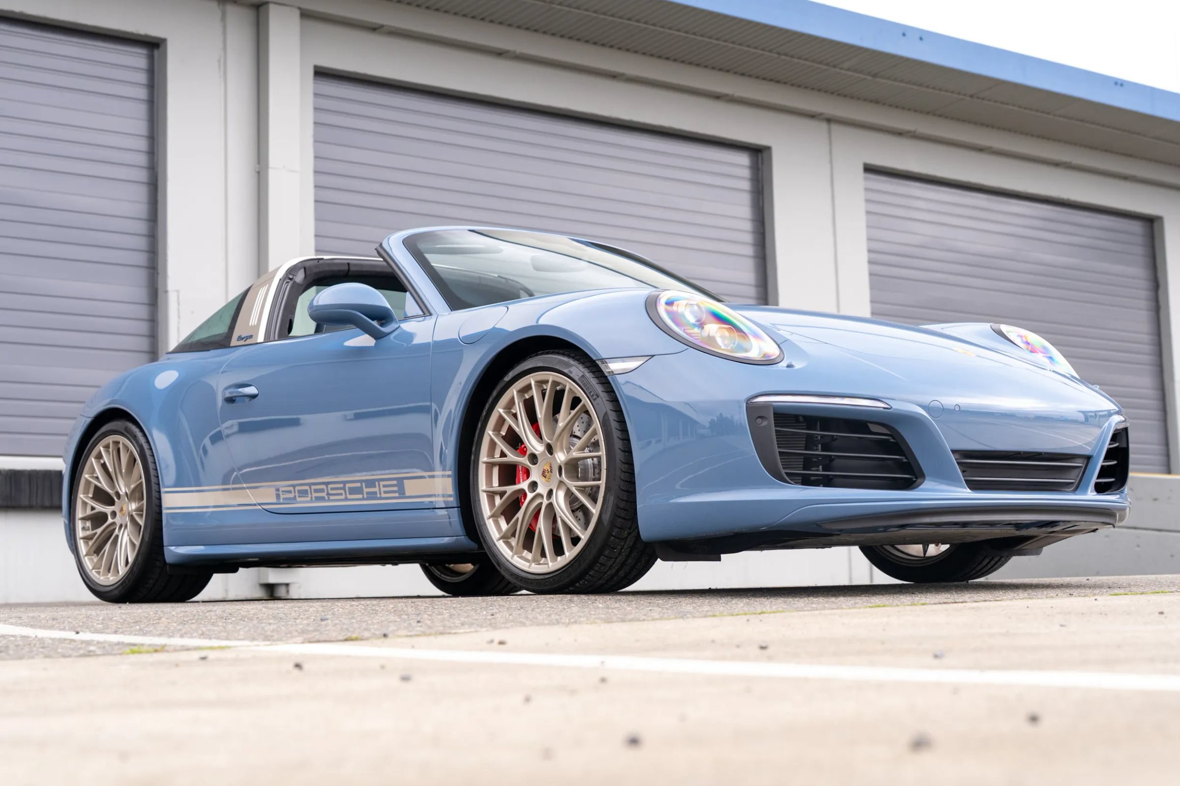 Used 2017 Porsche 911 Targa 4S AWD/4WD image 29