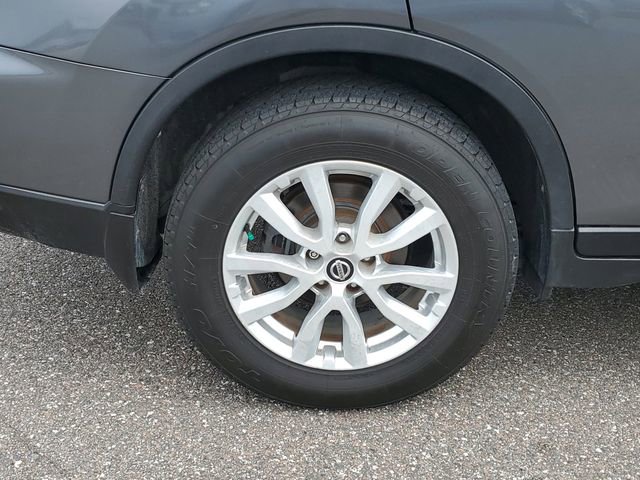Used 2019 Nissan Rogue SV image 5