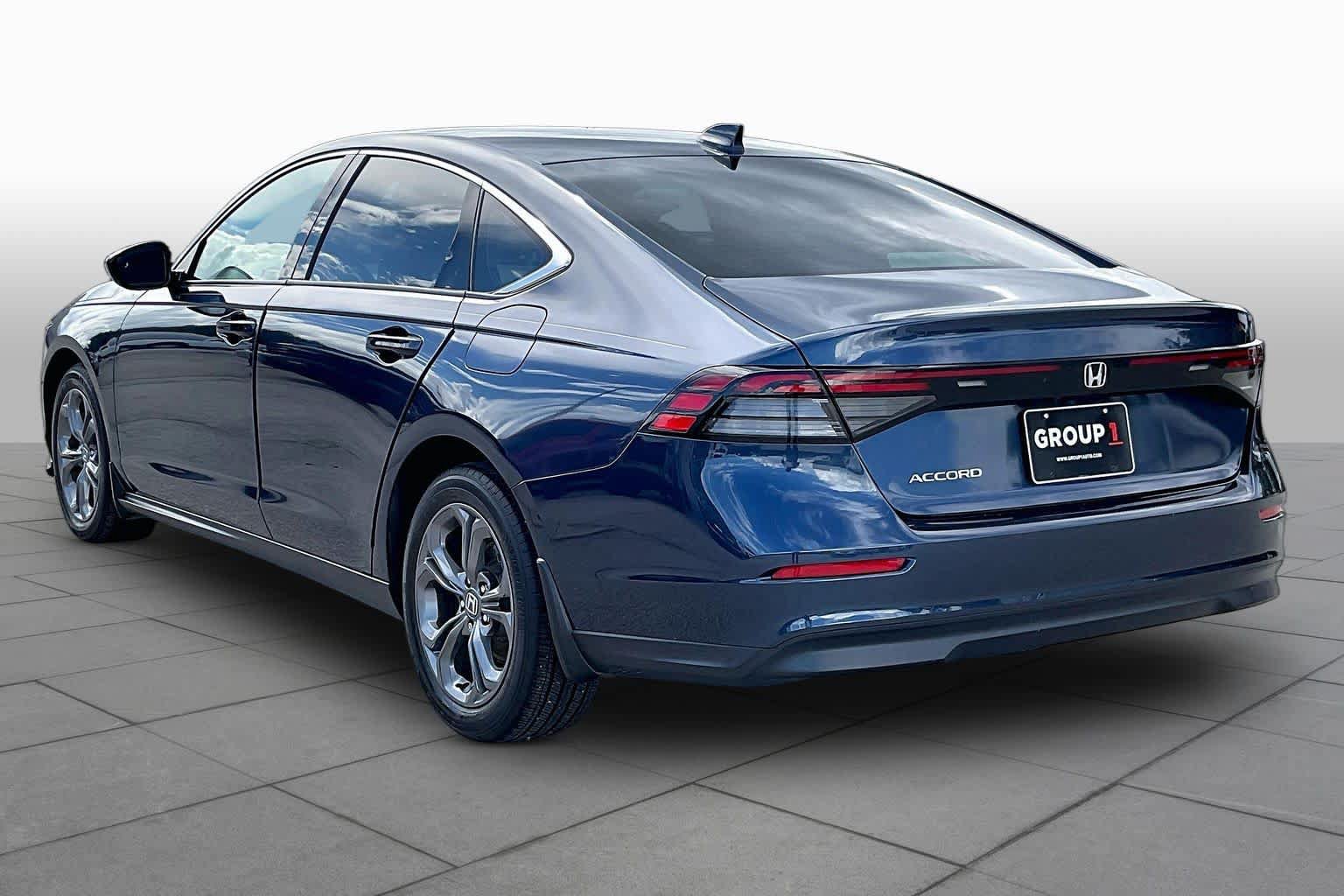 Used 2023 Honda Accord EX image 12
