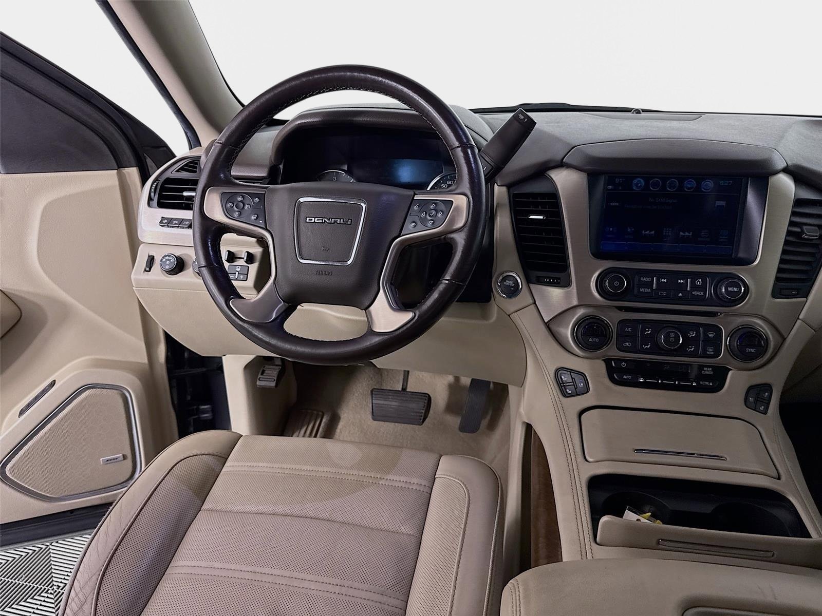 Certified 2020 GMC Yukon Denali w/ Denali Ultimate Package AWD/4WD image 25