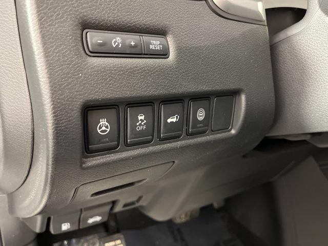 Used 2023 Nissan Murano SL w/ SL Moonroof Package AWD/4WD image 32