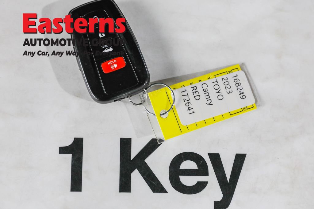 Used 2023 Toyota Camry XLE w/ Navigation Package image 27