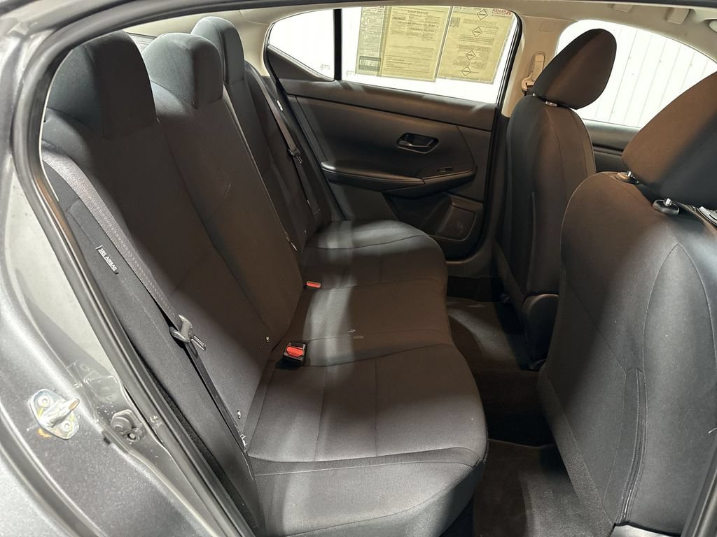 Used 2024 Nissan Sentra S FWD image 28