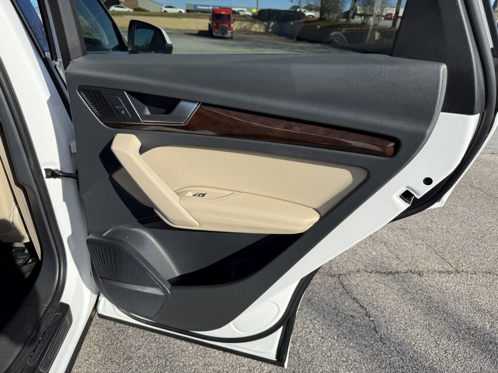 Used 2018 Audi Q5 Prestige image 29