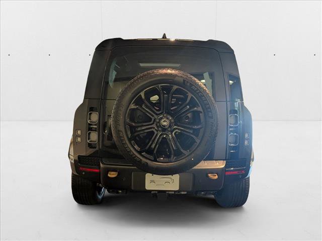 New 2025 Land Rover Defender 110 AWD/4WD image 7