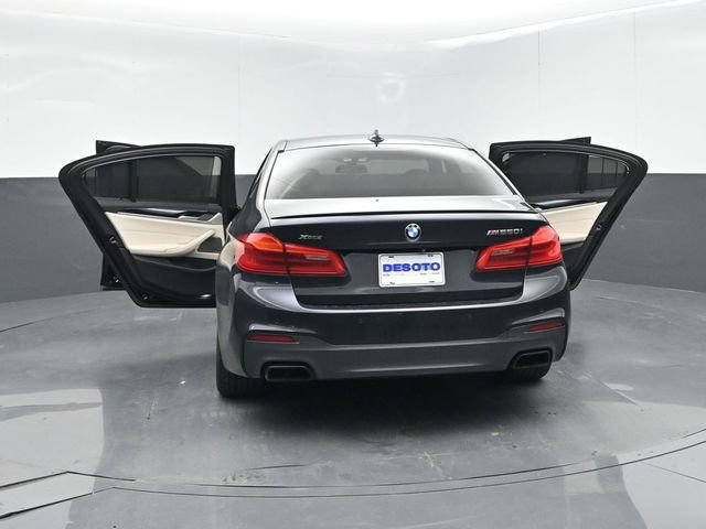 Used 2018 BMW M550i xDrive AWD/4WD image 69