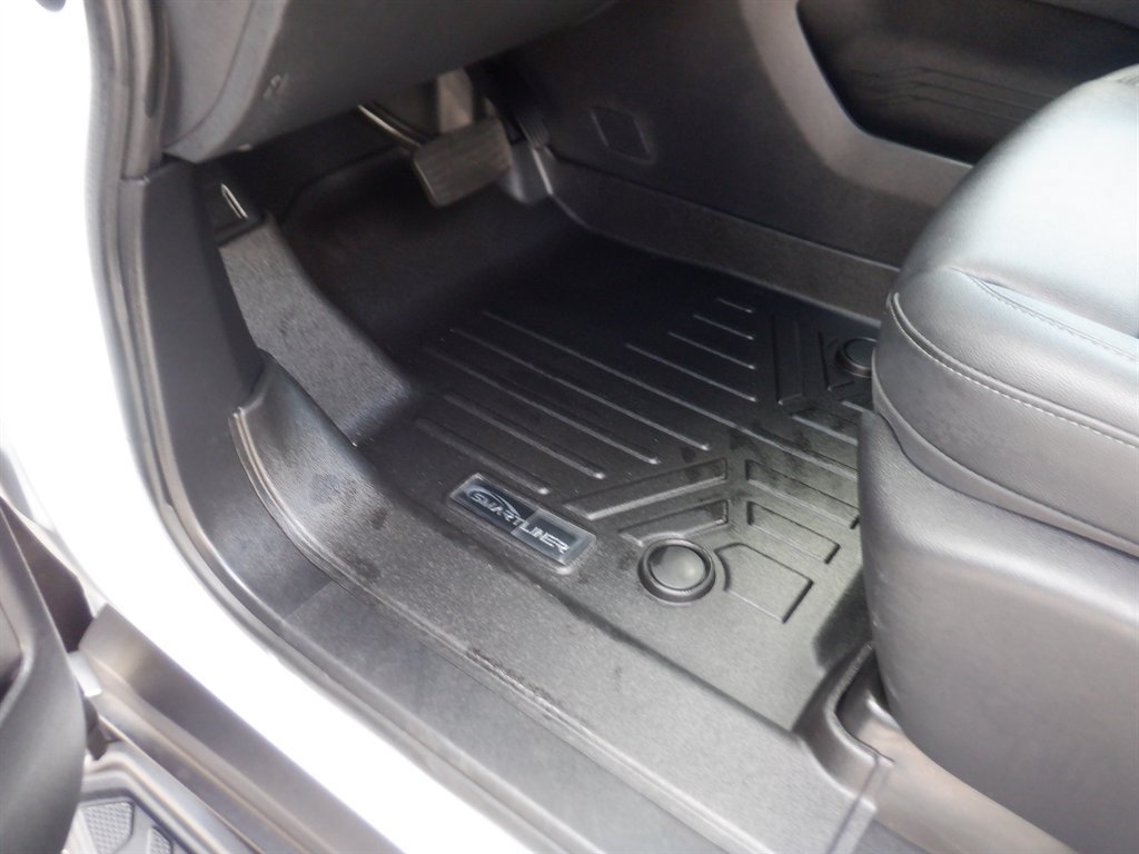 Used 2024 Chevrolet Silverado EV W/T AWD/4WD image 17