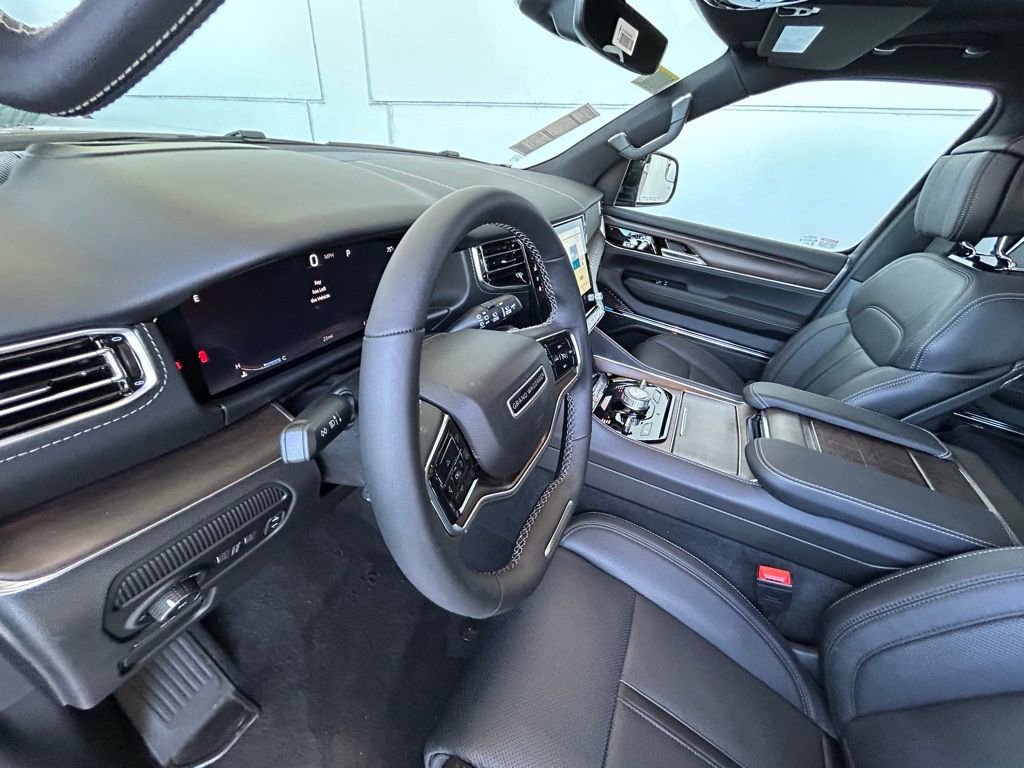Used 2024 Jeep Grand Wagoneer Series I image 43