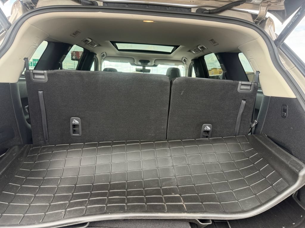 Used 2023 INFINITI QX60 Sensory AWD/4WD image 25
