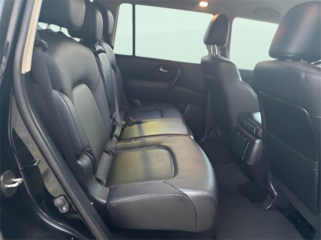 Used 2022 Nissan Armada SV image 10