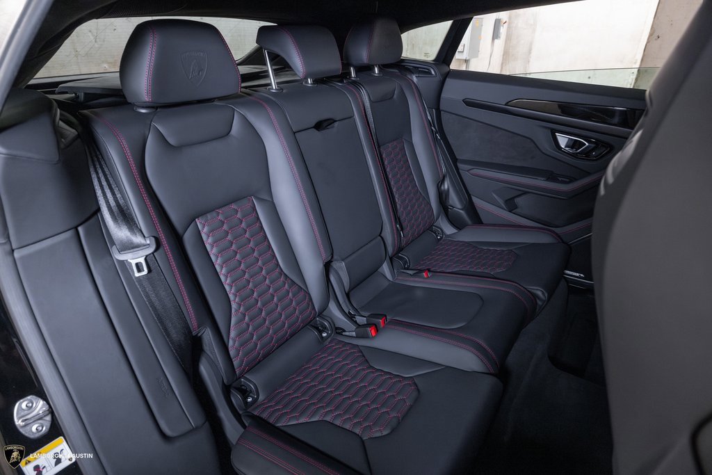 Used 2024 Lamborghini Urus S image 43