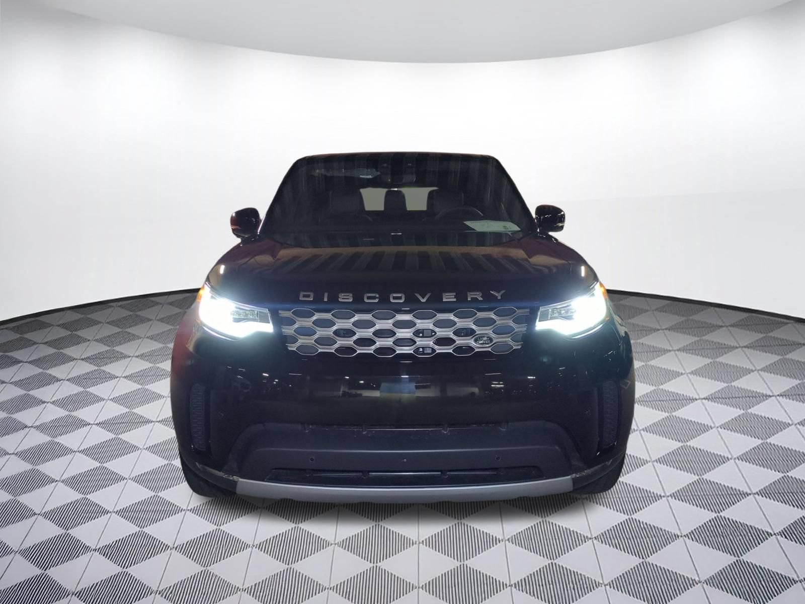 New 2026 Land Rover Discovery S AWD/4WD image 8