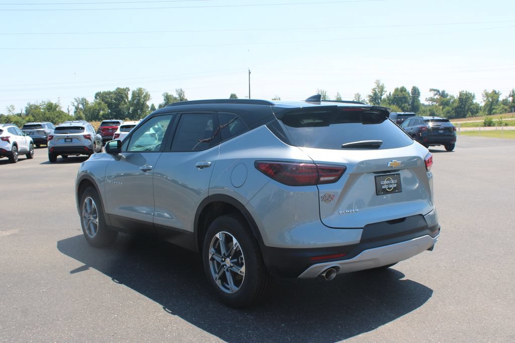 New 2026 Chevrolet Blazer LT w/ Convenience Package FWD image 7