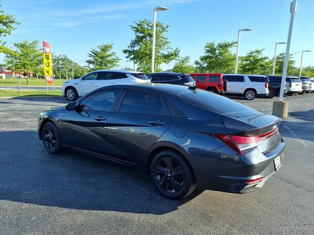 Used 2021 Hyundai Elantra SEL FWD image 9