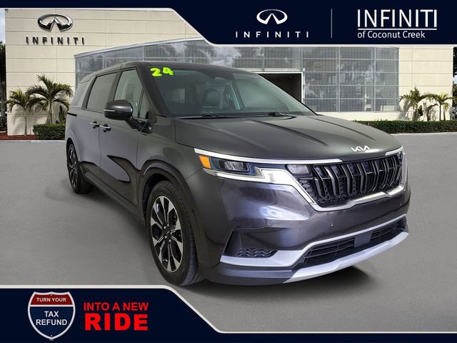 Used 2024 Kia Carnival EX image 1