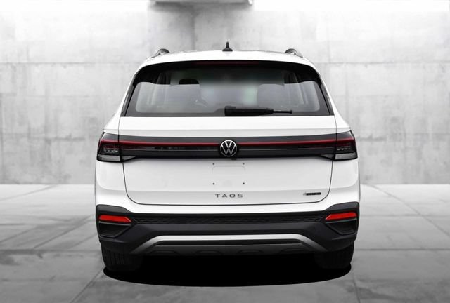 Used 2025 Volkswagen Taos S AWD/4WD image 6