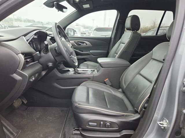 Used 2023 Chevrolet Traverse Premier image 9