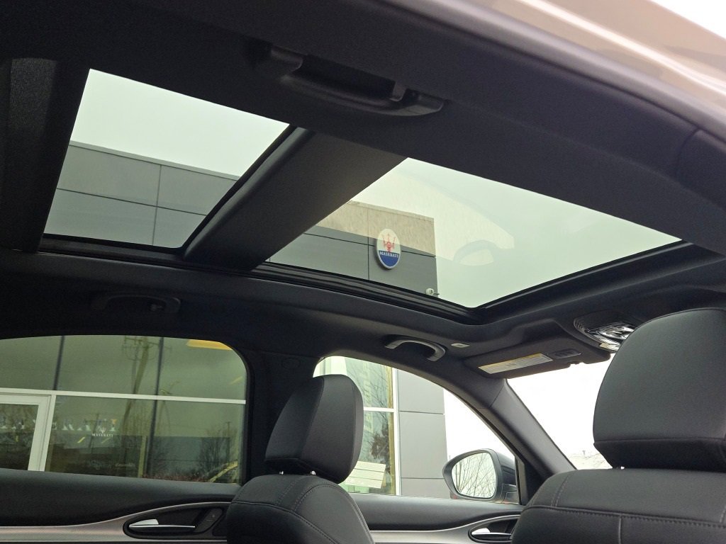 New 2025 Alfa Romeo Stelvio Sprint w/ Veloce Package image 10