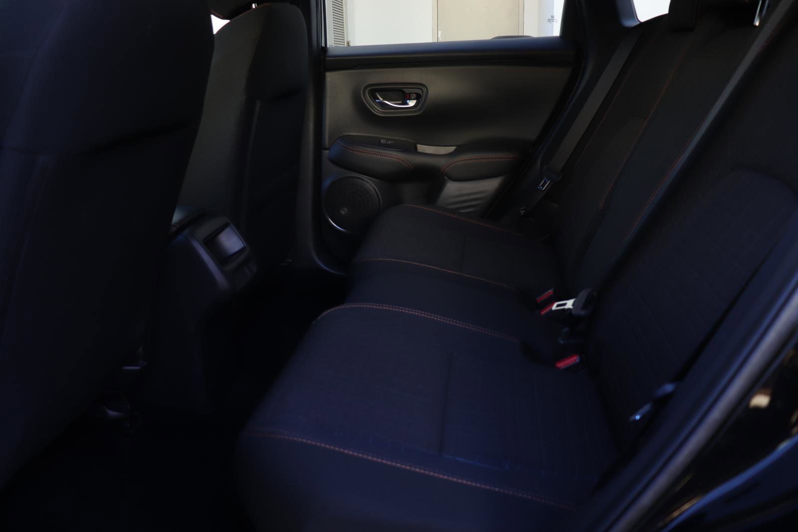 Used 2025 Honda HR-V Sport image 11