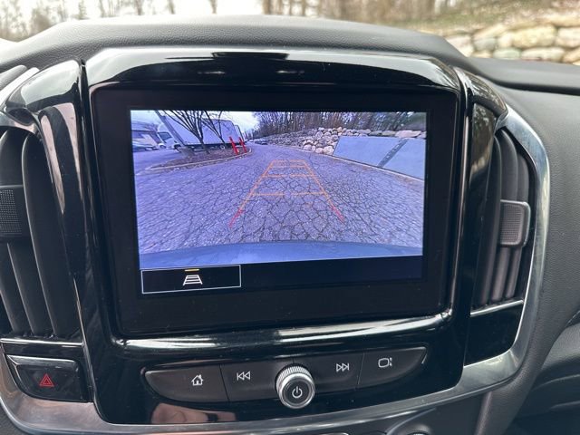 Used 2023 Chevrolet Traverse LT FWD image 22