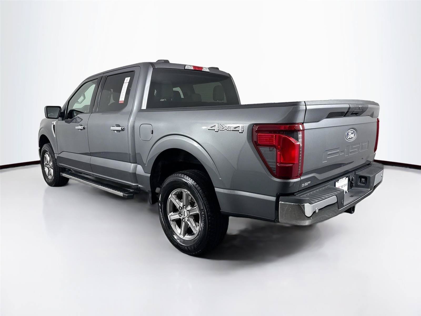 Used 2025 Ford F150 XLT w/ Equipment Group 301A Standard AWD/4WD image 11