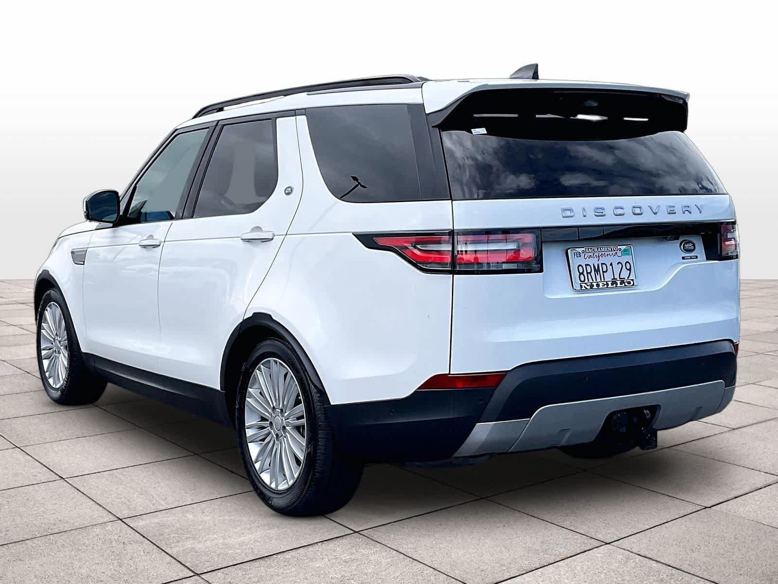 Used 2018 Land Rover Discovery HSE Luxury AWD/4WD image 14