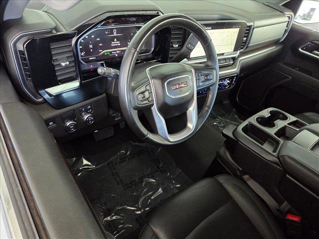 Used 2025 GMC Sierra 1500 SLT image 10