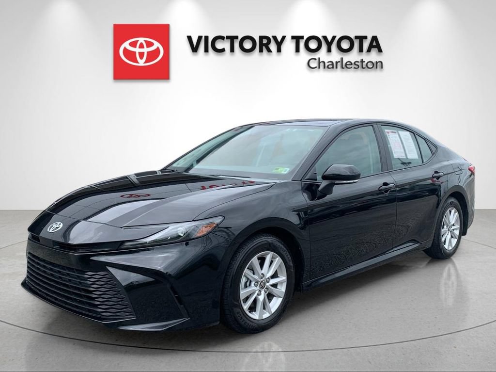 Used 2025 Toyota Camry LE w/ Convenience Package FWD video 1