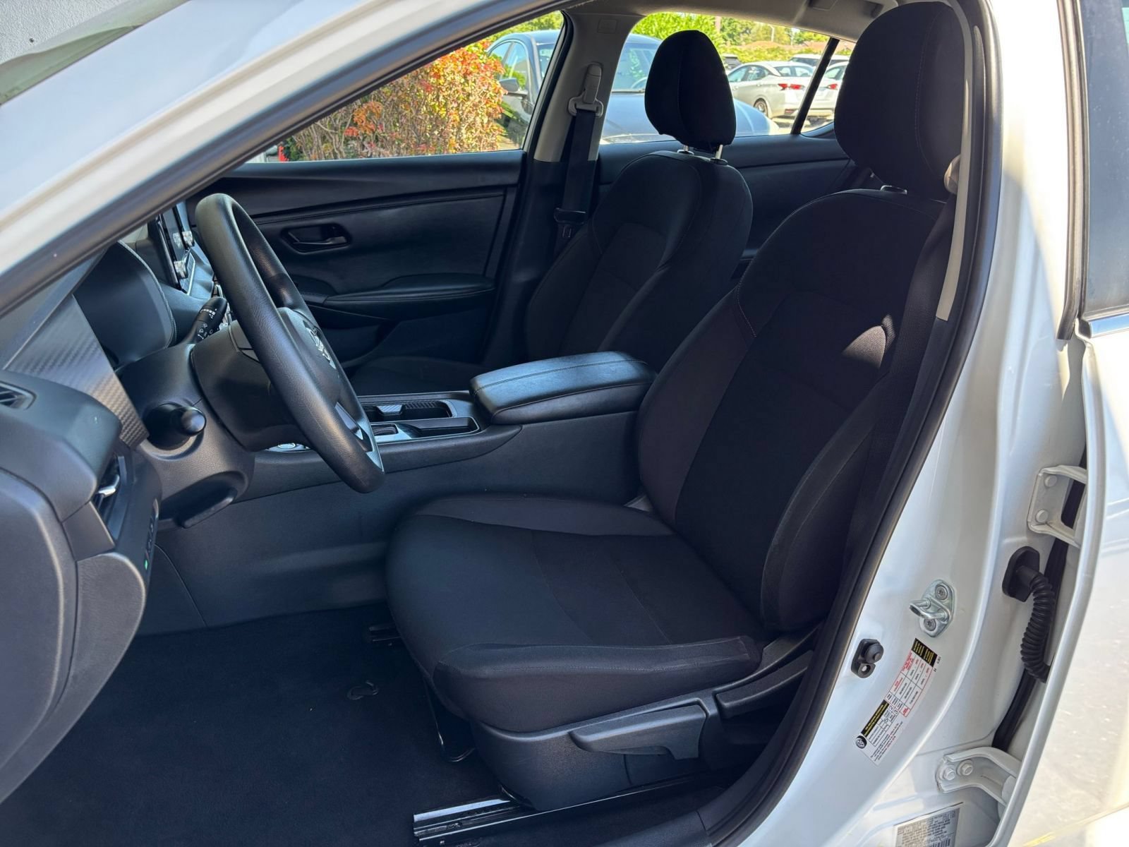 Used 2025 Nissan Sentra S FWD image 34