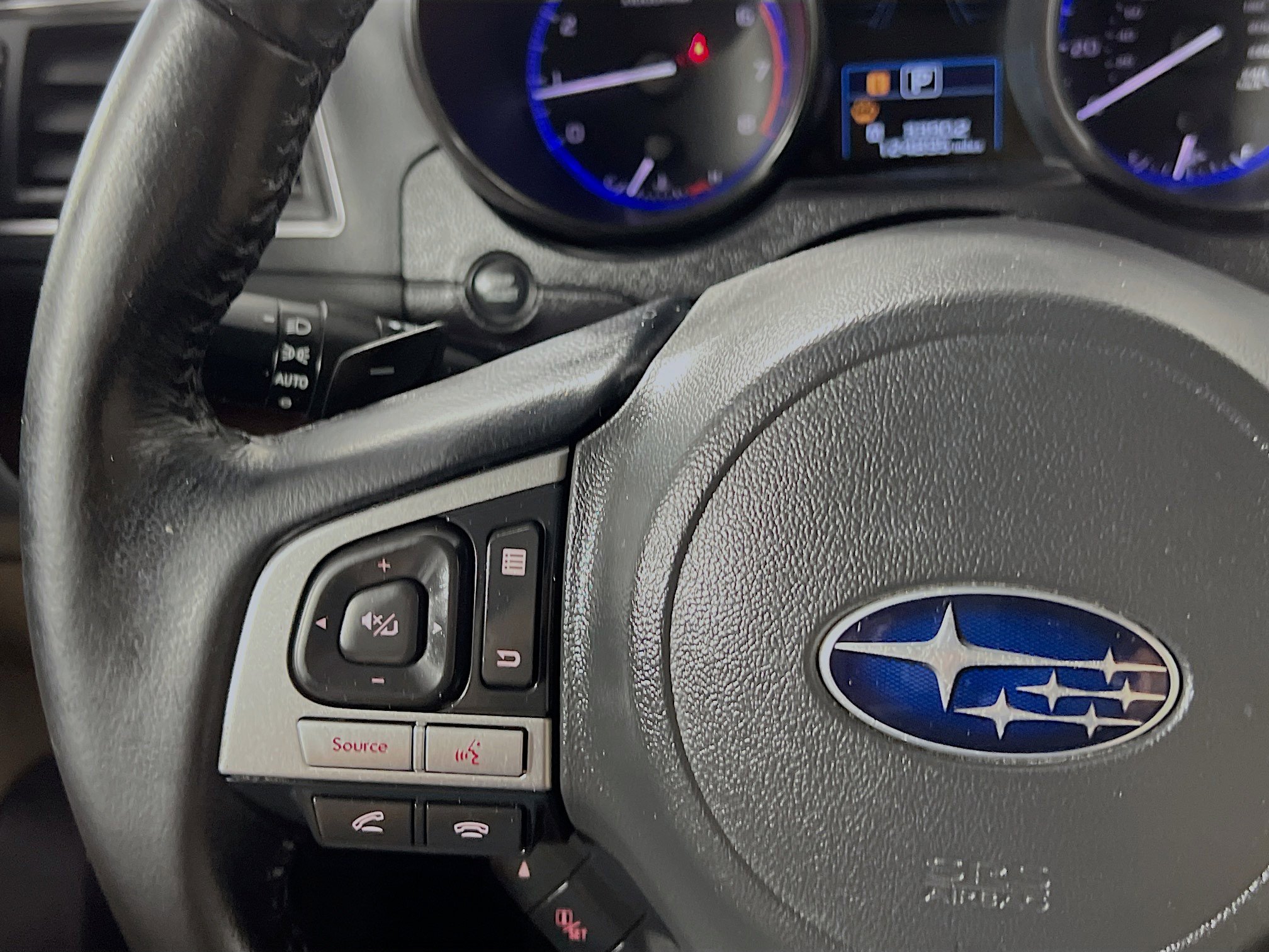 Used 2016 Subaru Outback 2.5i Limited AWD/4WD image 19