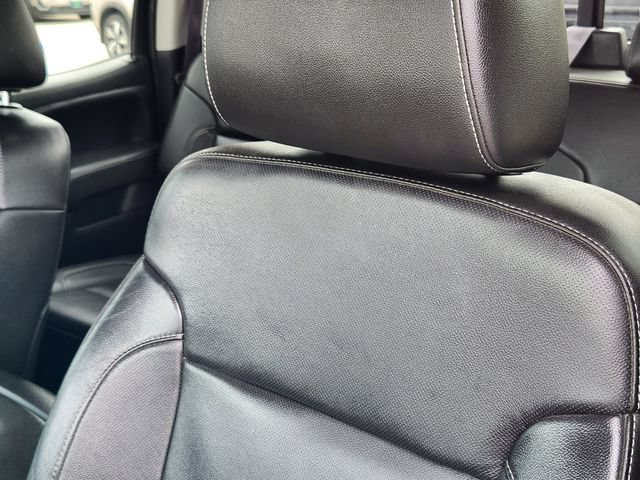 Used 2015 Chevrolet Silverado 1500 LTZ Z71 w/ LTZ Plus Package AWD/4WD image 14