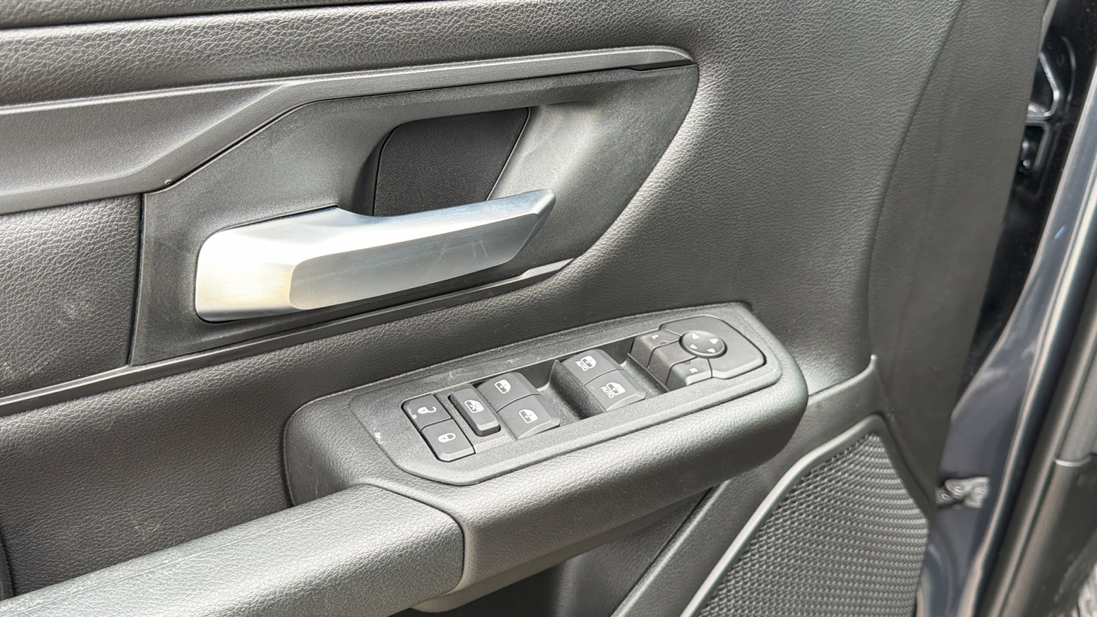 New 2026 RAM 1500 Tradesman AWD/4WD image 10