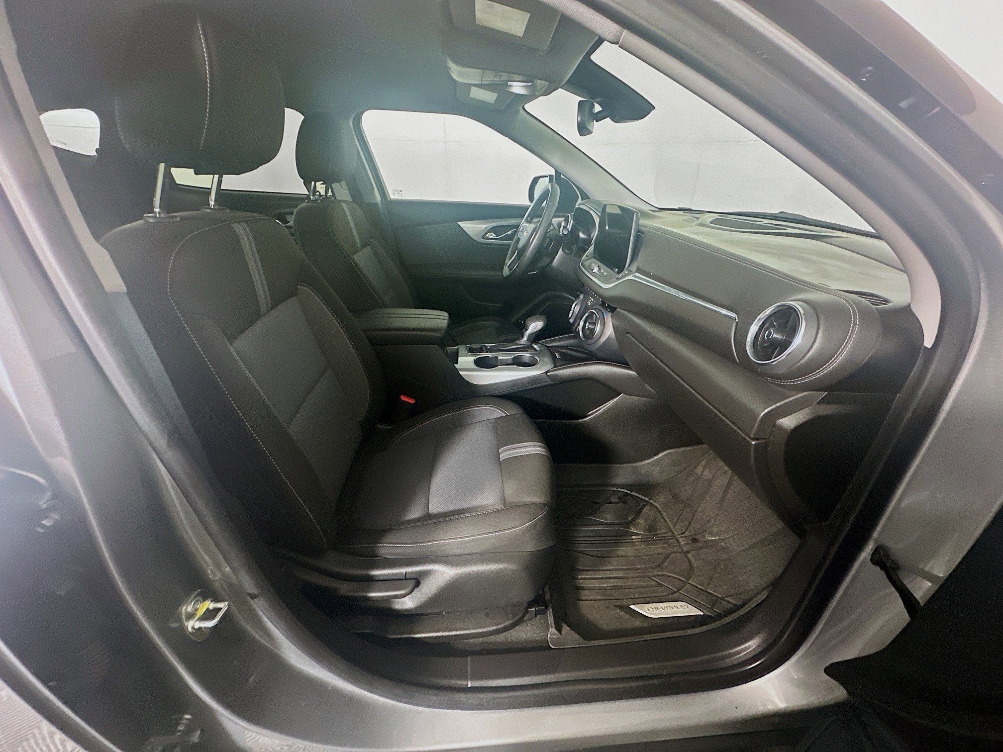 Used 2023 Chevrolet Blazer LT w/ Convenience Package image 33