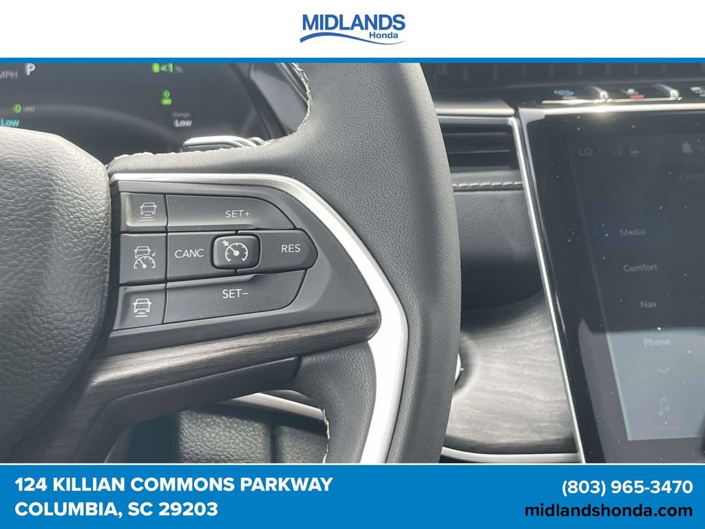Used 2023 Jeep Grand Cherokee 4WD 4xe image 24