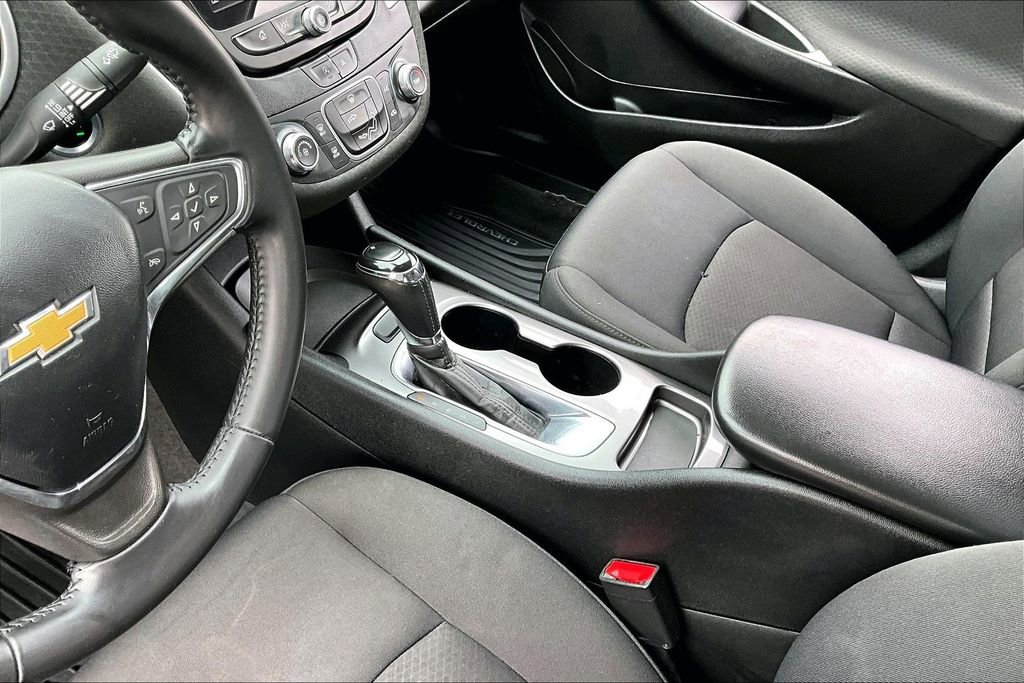 Used 2020 Chevrolet Malibu RS w/ LPO, Convenience Package 2 image 17