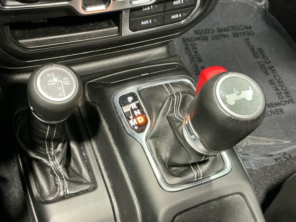 Used 2022 Jeep Wrangler Unlimited Sahara image 9