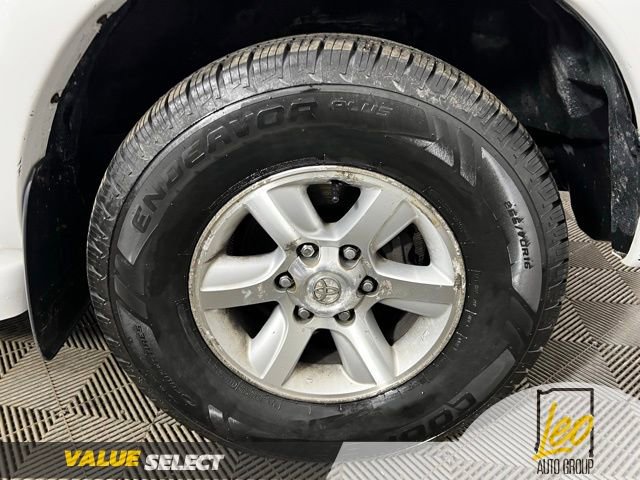 Used 2006 Toyota Sequoia SR5 AWD/4WD image 21