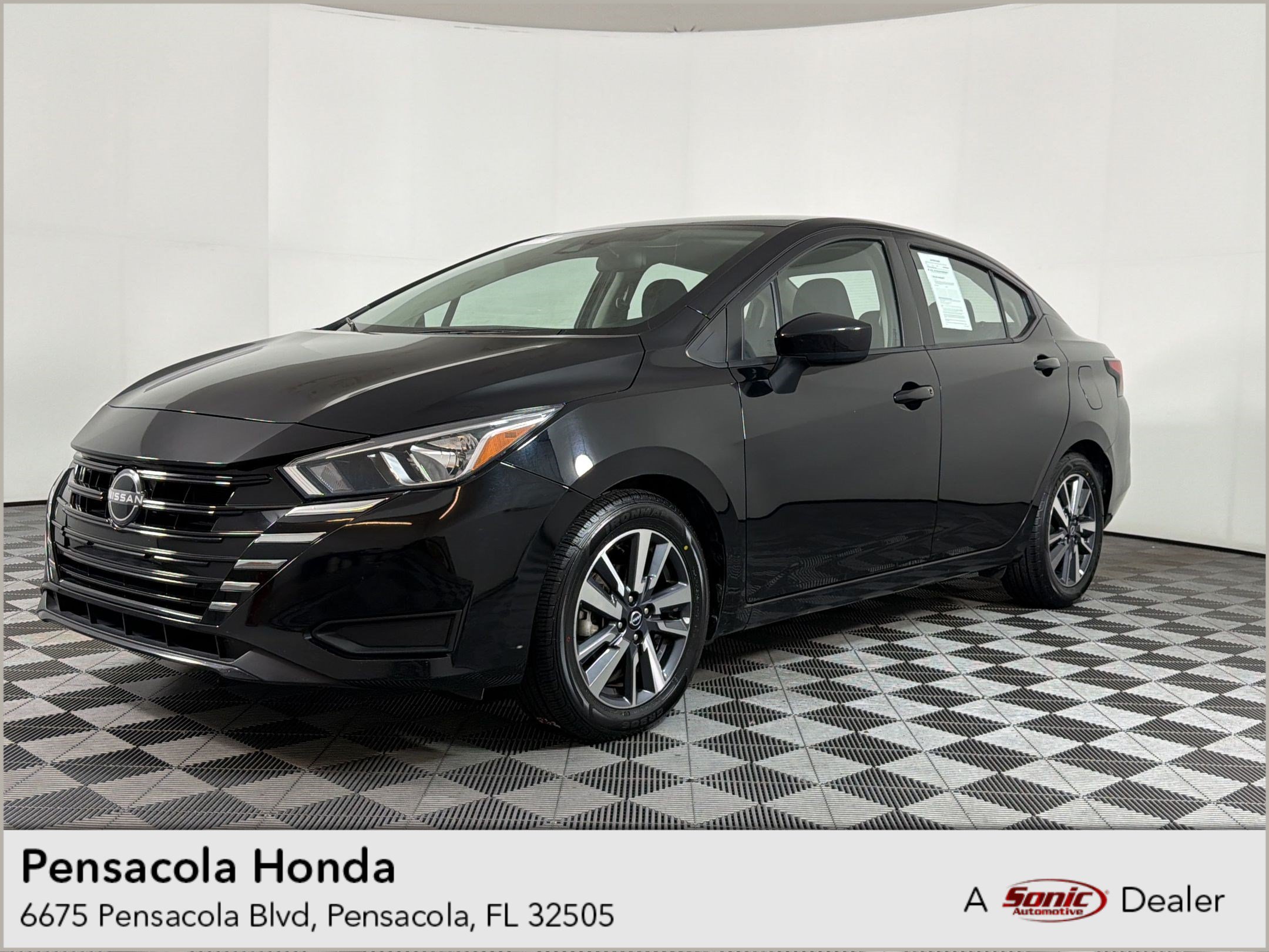 Used 2023 Nissan Versa SV