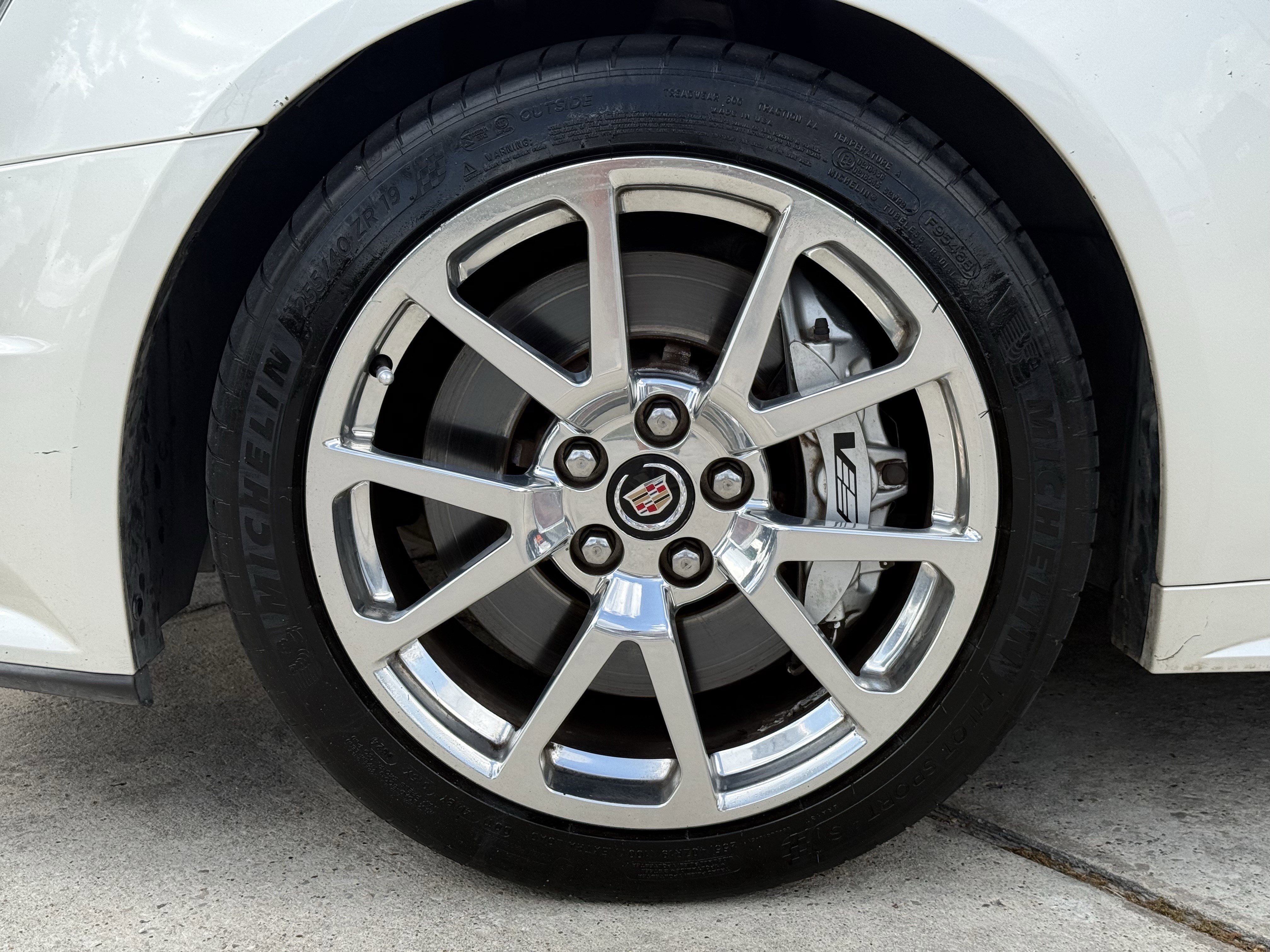 Used 2012 Cadillac CTS V RWD image 12