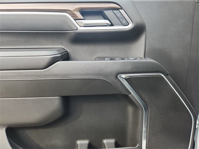 Used 2025 Chevrolet Silverado 1500 LT image 22