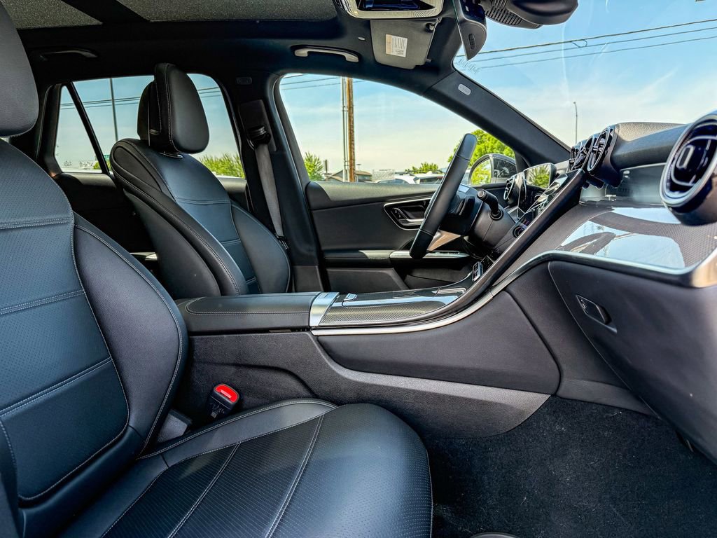Certified 2026 Mercedes-Benz GLC 300 4MATIC image 16